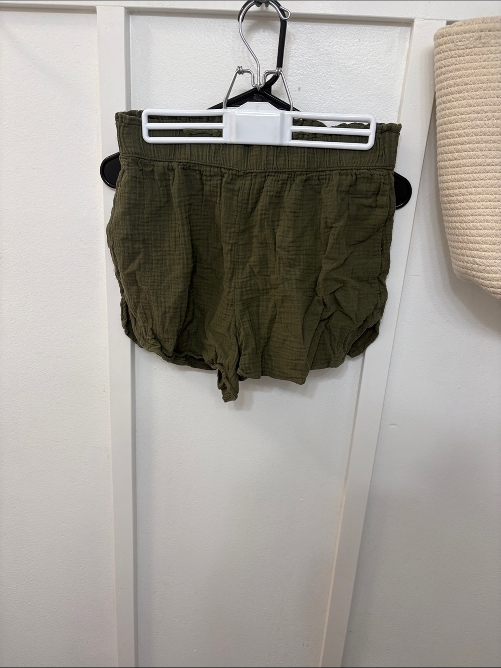 Universal Thread Olive Gauze Athletic Shorts